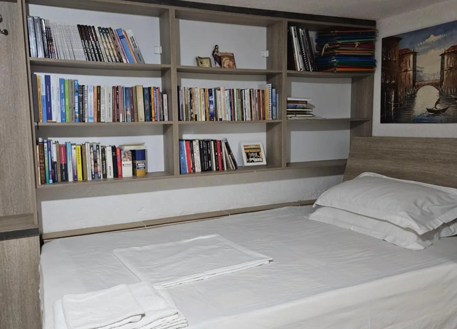 Leon'S Home Saranda Daire
